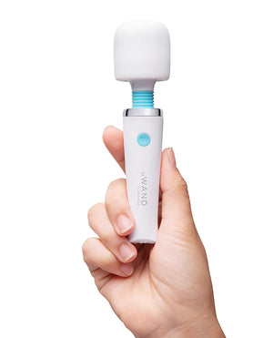 Le Wand Classique Mini Wand Massager | Pleasura