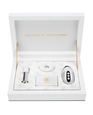 Le Wand Little Pleasures 6 pc Kit - Chrome | Pleasura
